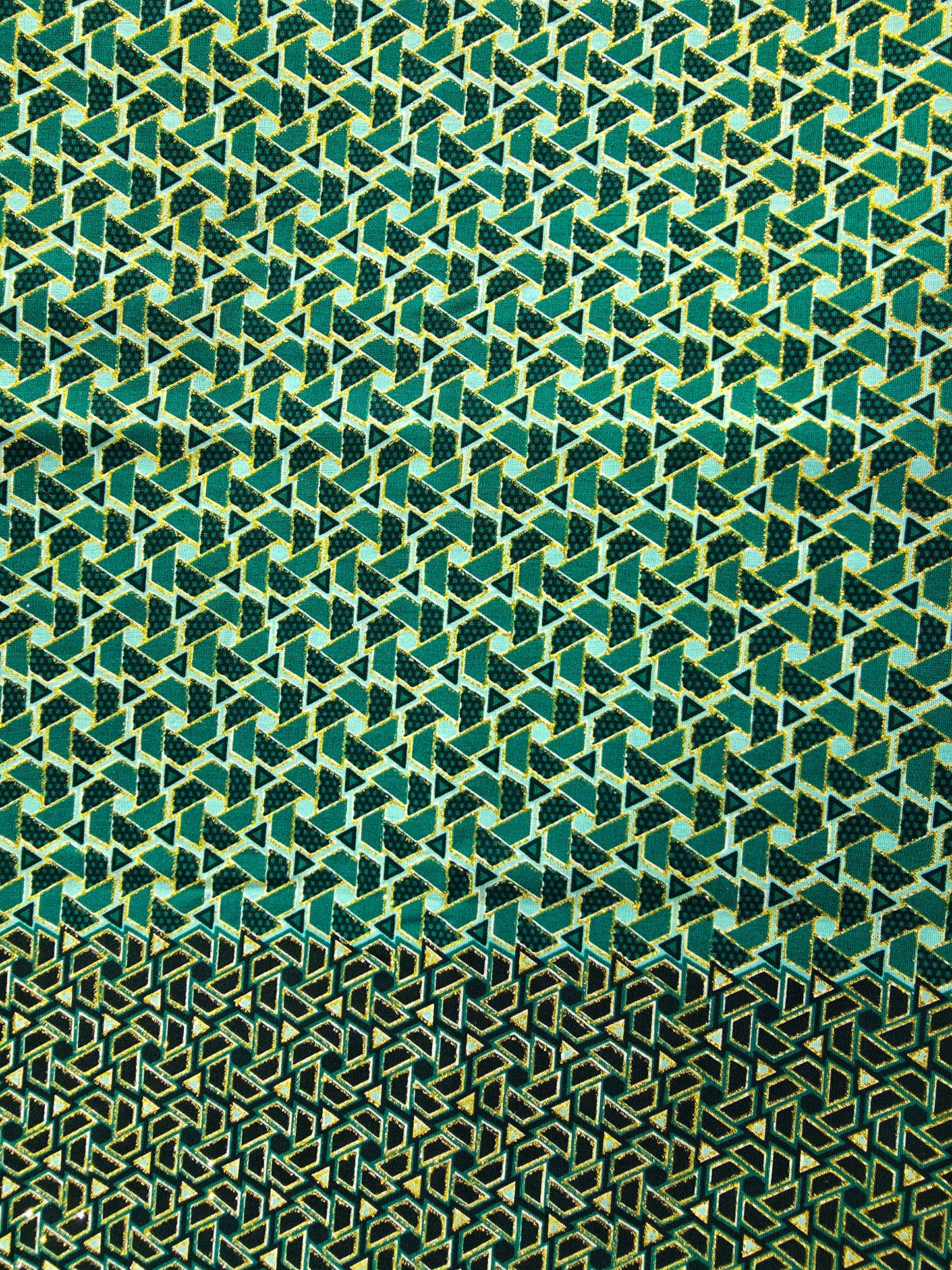Tissu Pagne Africain Brillant 6 Yards TATA WAX